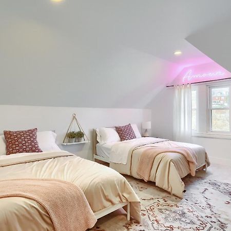 Newly Renovated Victorian Gem Perfect Space For Family Vacations! Pittsburgh Exteriér fotografie
