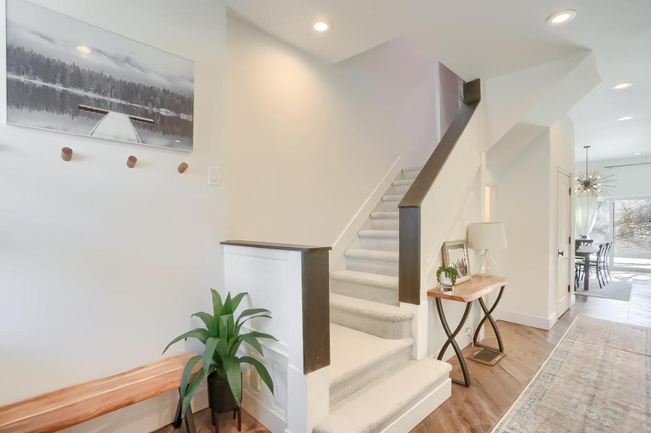 Newly Renovated Victorian Gem Perfect Space For Family Vacations! Pittsburgh Exteriér fotografie