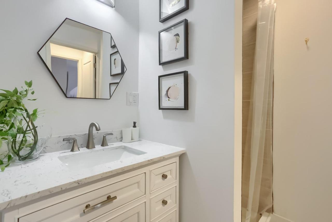 Newly Renovated Victorian Gem Perfect Space For Family Vacations! Pittsburgh Exteriér fotografie