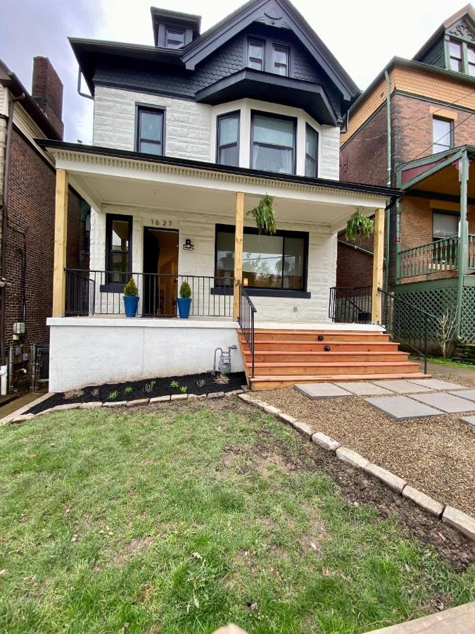 Newly Renovated Victorian Gem Perfect Space For Family Vacations! Pittsburgh Exteriér fotografie